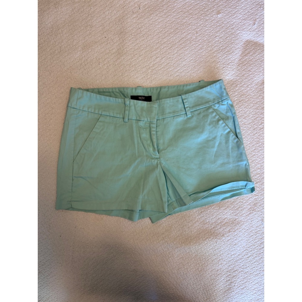 Mossimo Womens Mint Green Stretch Chino Shorts Size 8 Cuffed Mid Rise Summer